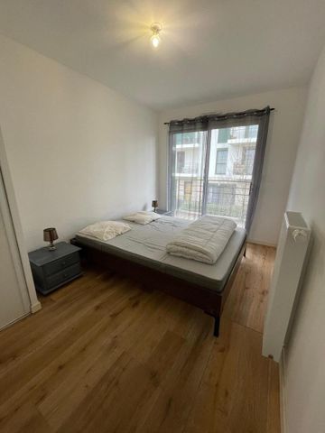 Location Appartement 5 pièces 125m² LE BOUSCAT 33110 - Photo 4