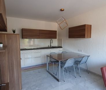 Location Appartement 4 pièces 77m² MONTPELLIER 34090 - Photo 6