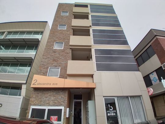 Ready to Move in! - Photo 1