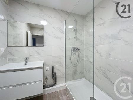 Location Appartement 3 pièces 69m² MELUN 77000 - Photo 5