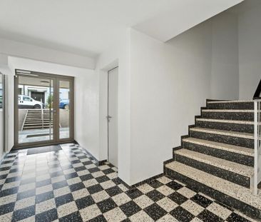 RUHIGE 2-ZIMMERWOHNUNG IN BEVORZUGTER LAGE VON RIEHEN - Photo 2