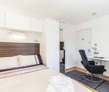 1 bedroom in a house share to rent - Photo 6