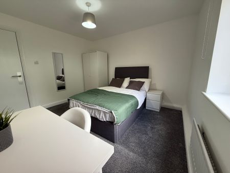 Flat 33, Samara Plaza, LS2 9DU, Leeds - Photo 2