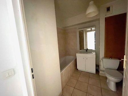 Location Appartement 1 pièce 23m² LILLE 59000 - Photo 5