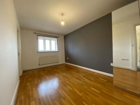 3 bedroom townhouse to rent - Photo 2