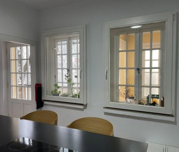 5531 - Sanierte Altbau-Dachgeschoss-Wohnung in fußläufiger Nähe zur... - Photo 5