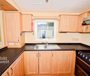 2 bedroom park home to rent - Photo 4