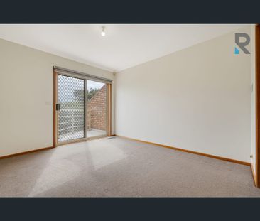2/7 Hawick Court, Greenvale, Vic 3059 - Photo 6