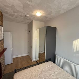 1 bedroom terraced house to rent - Photo 2