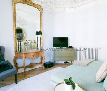 Appartement • Enfants Rouges - Photo 2