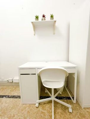 Carrer de Muntaner, Barcelona, Catalonia 08006 - Photo 1