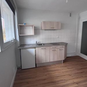 Location Appartement 1 pièce 27m² CLERMONT FERRAND 63000 - Photo 2