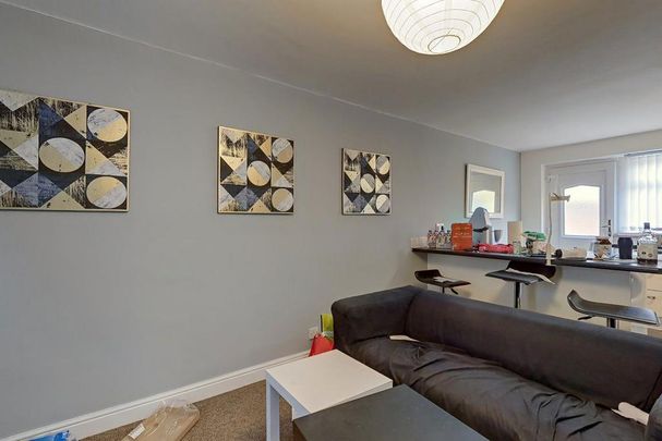 2 bedroom house to rent - Photo 1