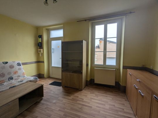Location Appartement 2 pièces 30m² ISSOUDUN 36100 - Photo 1