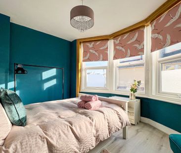 Alexandra Road - Photo 3