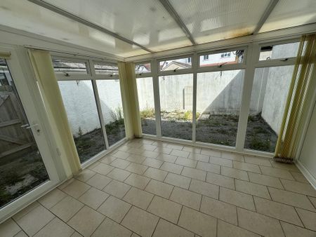 1 bedroom ground floor flat to rent - Photo 5