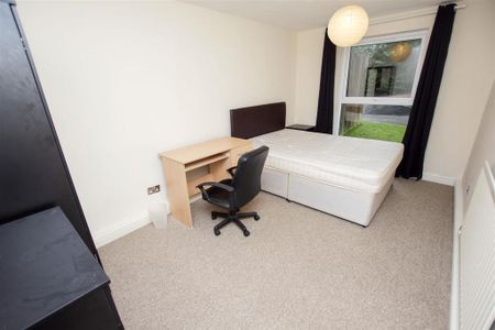 2 bedroom house to rent - Photo 4