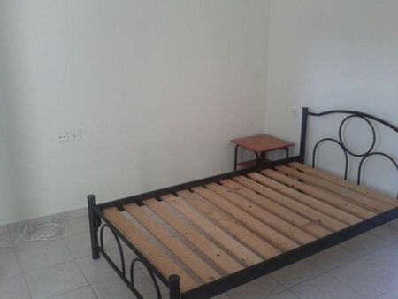 Γκαρσονιέρα προς ενοικίαση 220 € - Photo 3