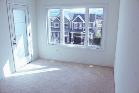 For Lease - 29 Greig Street, Brantford, Ontario - Photo 5