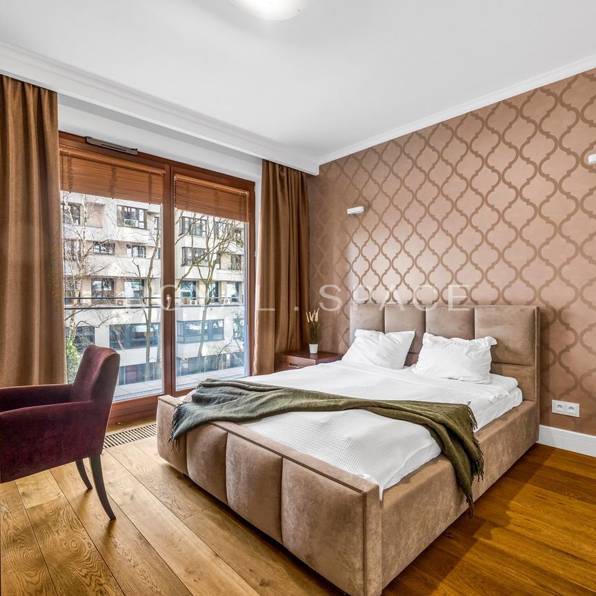 Warszawa, Wola, ul. Grzybowska - Photo 1