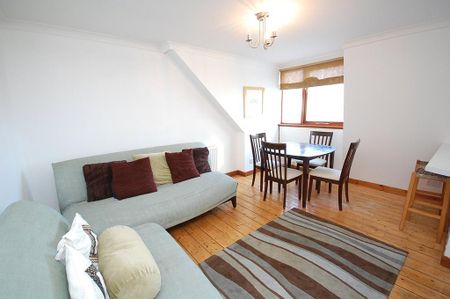 1 bedroom flat to rent - Photo 3