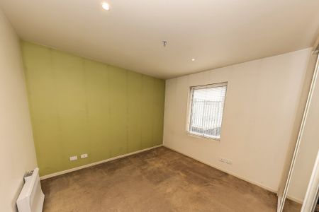 Location And Property Perfect! - Photo 5