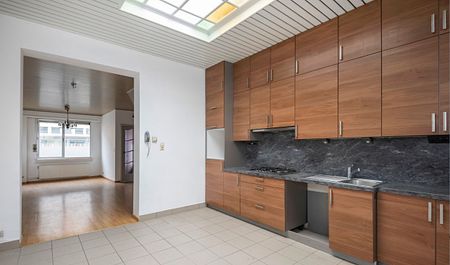 Eén kamer beschikbaar in Antwerpen Zuid in een gedeelde woning - Foto 3