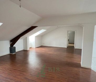 Location Appartement 3 pièces 69m² ROANNE 42300 - Photo 5