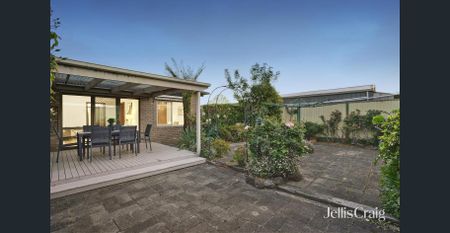 Spacious Family Home with Multiple Living Areas - Photo 5