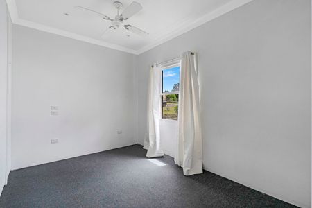 Refurbished 3 Bedroom Home in Sought After Warners Bay - Photo 5