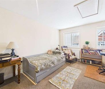 The Green, Beenham, Reading, Berkshire, RG7 - Photo 4