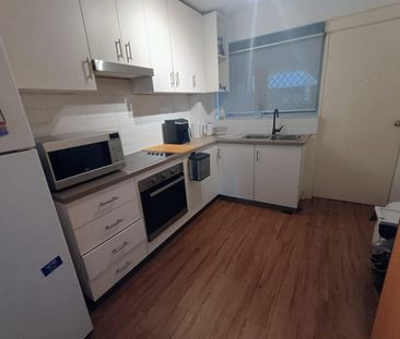 South Perth - Photo 4