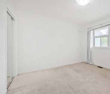 For Lease - 109 York Downs Drive Unit# Main, Toronto, Ontario - Photo 5