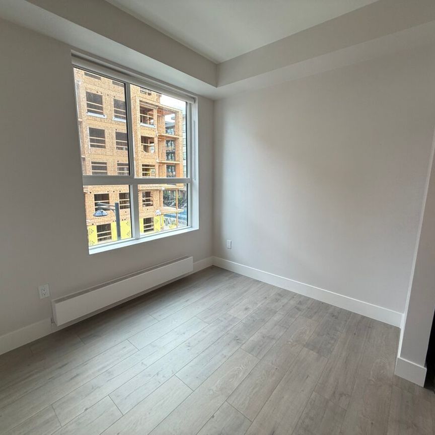 Brand New And Well-Kept Condo - Photo 1