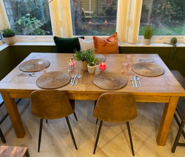 UK Award Winning, exceptionally high standard, design-led, immacula... - Photo 5