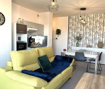 Location Appartement 2 pièces 44m² - Photo 3