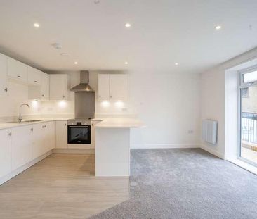 Milton Mount, Old Road East, Gravesend, Kent, DA12 - Photo 6