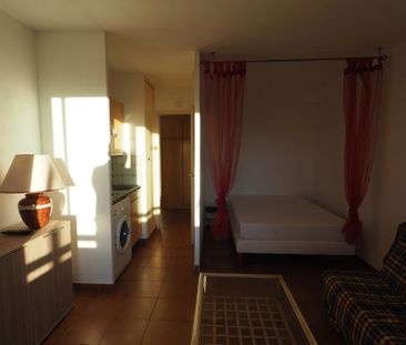 Location Appartement 1 pièce 22m² LA CIOTAT 13600 - Photo 5