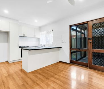 Low Maintenance Unit in Prime Location - Photo 3