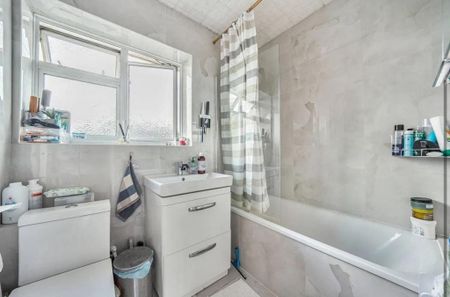 2 bedroom property to rent - Photo 4