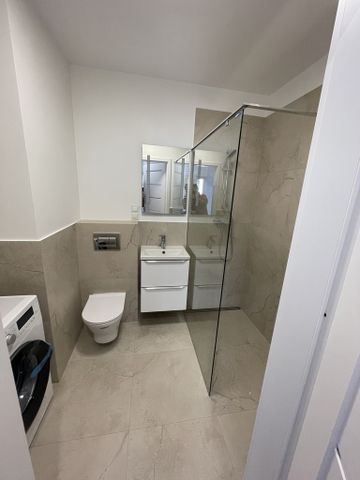 Tenisowa, 2 pokojowe na 1 piętrze z windą - Photo 5