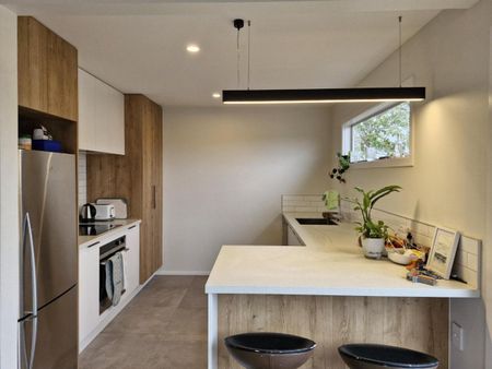 282 Mangorei Road, Merrilands, New Plymouth - Photo 2
