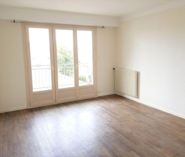 Location Appartement 3 pièces 58m² LES SABLES D OLONNE 85100 - Photo 1
