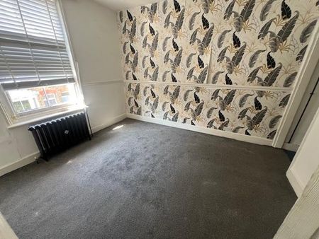 2 bedroom property to rent - Photo 5