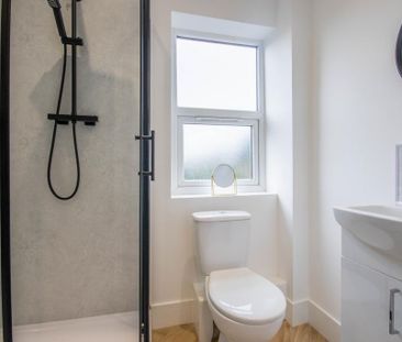 1 bedroom flat to rent - Photo 6