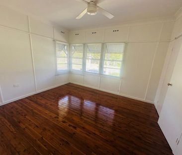 For Rent: Charming 2-Bedroom Park-Facing Home! Close to Seven Hills... - Photo 3