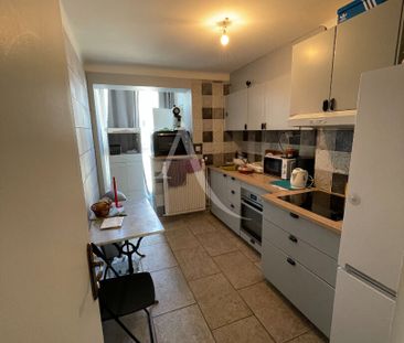 Location Appartement 3 pièces 68m² - Photo 6