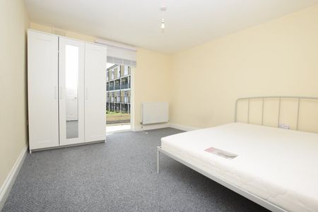 Morna Road, London, SE5 - Photo 3