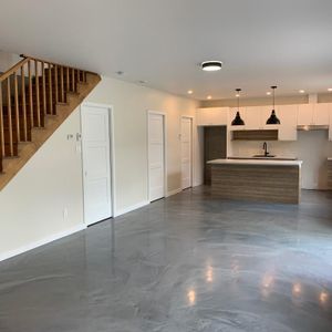 Logement 5 1/2 à louer à Prévost - Photo 2