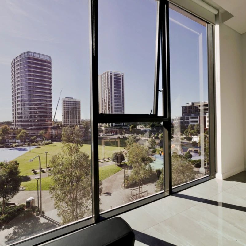 3 bed 2 baths - Photo 1